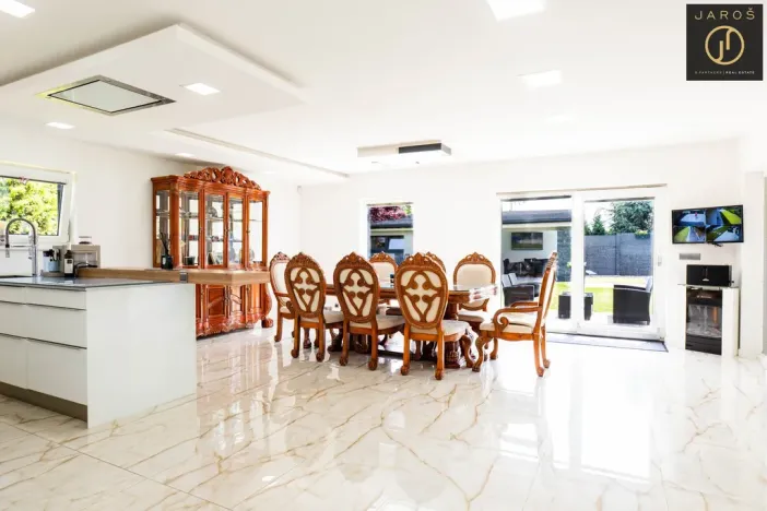 Prodej rodinného domu, Buštěhrad, Břízová, 275 m2