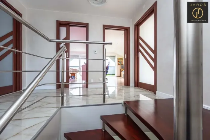 Prodej rodinného domu, Buštěhrad, Břízová, 275 m2