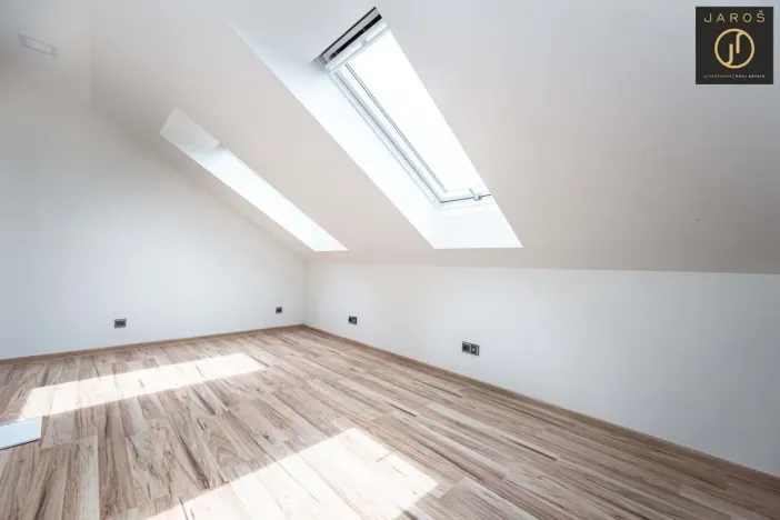 Prodej rodinného domu, Buštěhrad, Břízová, 275 m2