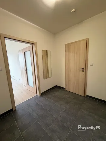 Pronájem bytu 2+kk, Čelákovice, Tovární, 46 m2