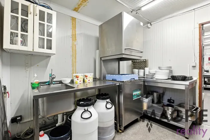 Prodej restaurace, Praha - Uhříněves, Přátelství, 172 m2