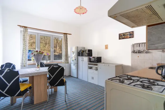 Prodej bytu 2+1, Náchod, Komenského, 72 m2