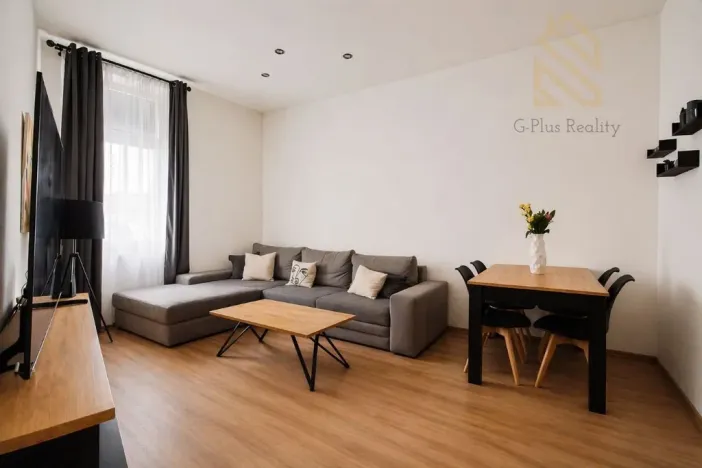 Prodej bytu 3+1, Děčín - Děčín VI-Letná, J. z Poděbrad, 70 m2