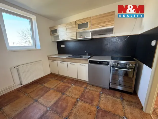 Pronájem bytu 3+1, Veltěže, Perucká, 68 m2