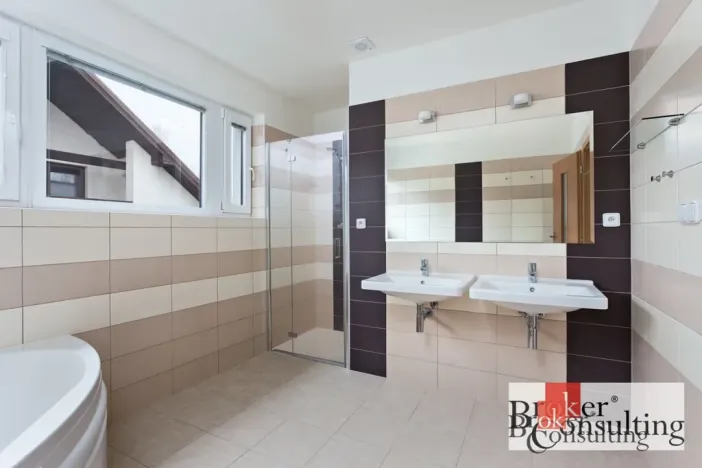 Prodej rodinného domu, Plzeň - Jižní Předměstí, Hudební, 194 m2