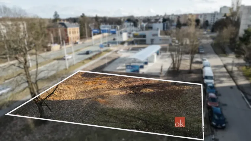 Pronájem komerčního pozemku, Hradec Králové, 542 m2