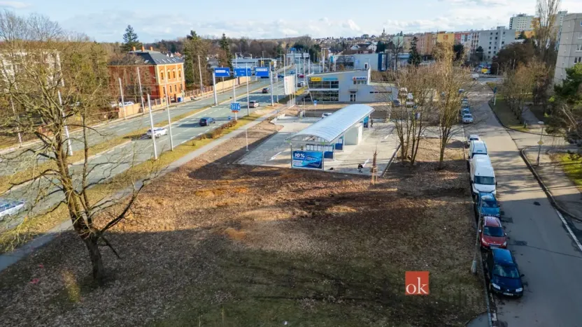 Pronájem komerčního pozemku, Hradec Králové, 542 m2