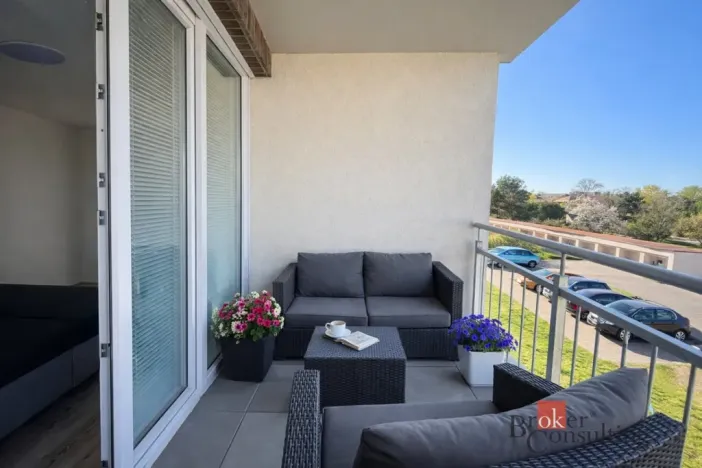 Pronájem bytu 2+kk, Pardubice - Ohrazenice, U Sportovní školy, 49 m2