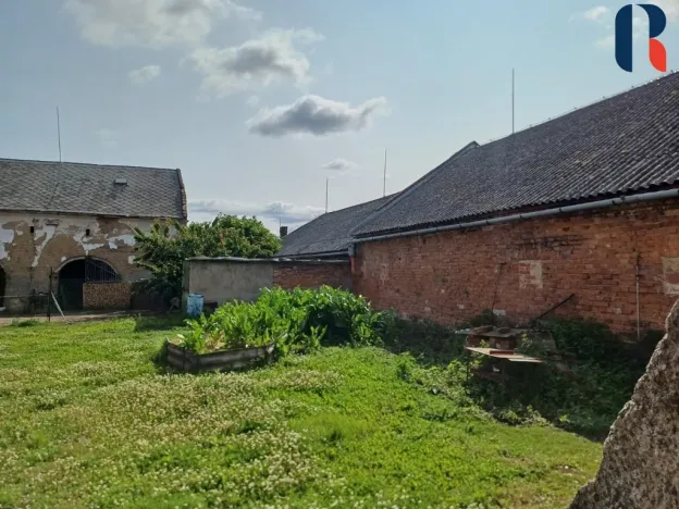 Prodej komerčního pozemku, Lutín, U Kapličky, 5700 m2