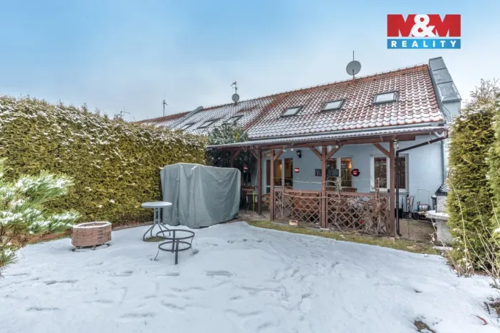 Prodej rodinného domu, Luštěnice - Zelená, Sluneční, 130 m2