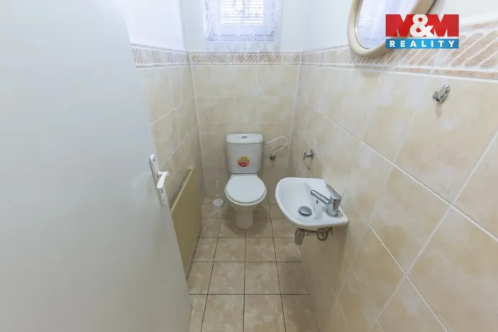 Prodej rodinného domu, Luštěnice - Zelená, Sluneční, 130 m2