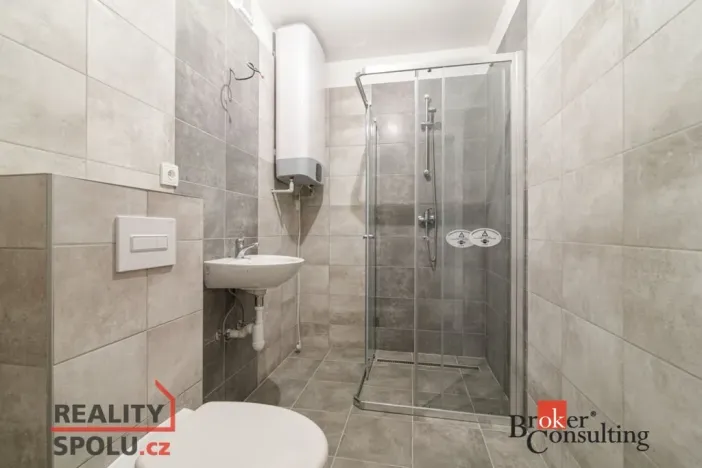 Pronájem bytu 2+kk, Opava, 37 m2