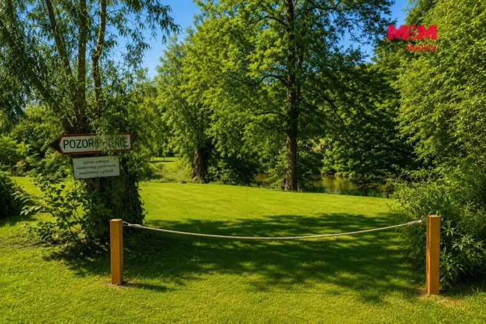 Prodej komerčního pozemku, Kácov, 804 m2