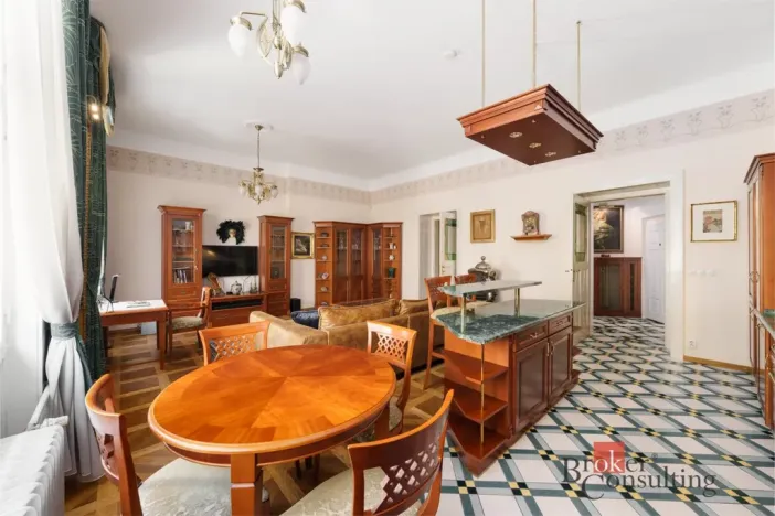 Prodej bytu 2+kk, Praha - Josefov, Žatecká, 70 m2