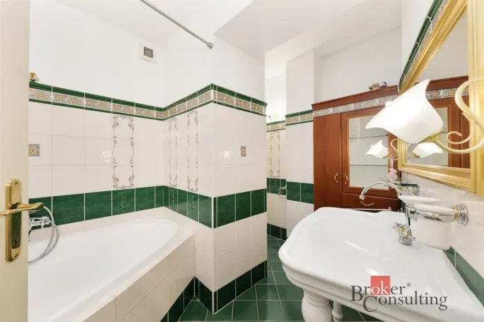 Prodej bytu 2+kk, Praha - Josefov, Žatecká, 70 m2