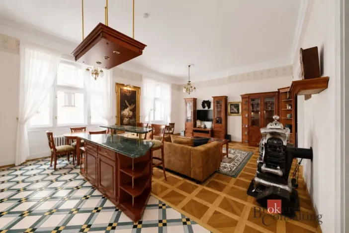 Prodej bytu 2+kk, Praha - Josefov, Žatecká, 70 m2