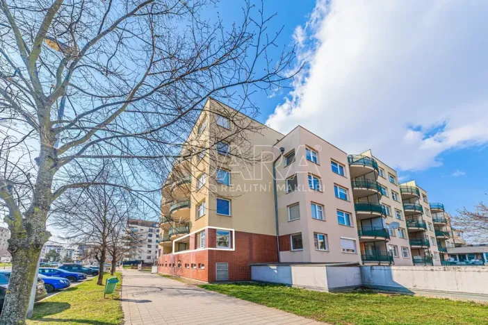 Prodej bytu 3+kk, Praha - Hlubočepy, Voskovcova, 88 m2