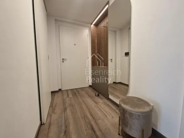 Pronájem bytu 3+kk, Hradec Králové - Svobodné Dvory, Pálenecká, 113 m2