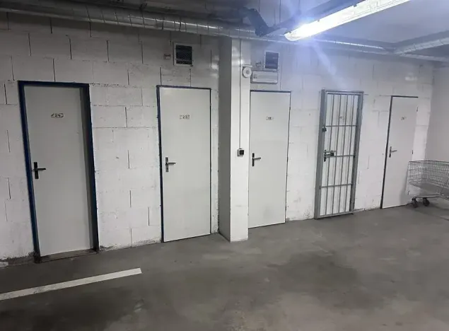 Pronájem bytu 2+kk, Praha - Řeporyje, Dělená, 57 m2