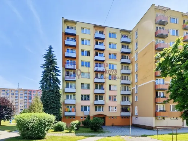 Pronájem bytu 2+1, Jindřichův Hradec - Jindřichův Hradec III, sídliště Vajgar, 59 m2