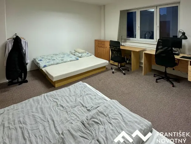 Pronájem bytu 3+kk, Brno, Valchařská, 69 m2