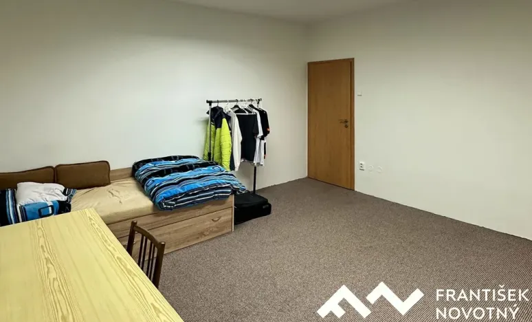 Pronájem bytu 3+kk, Brno, Valchařská, 69 m2