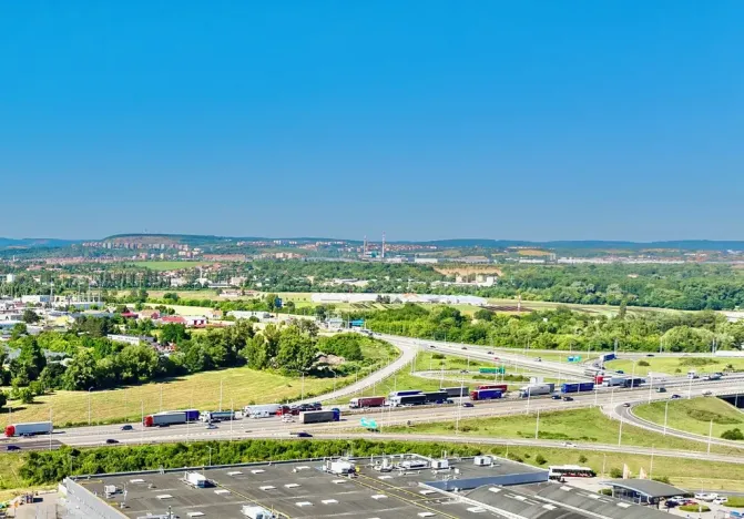 Prodej komerčního pozemku, Brno, 5000 m2