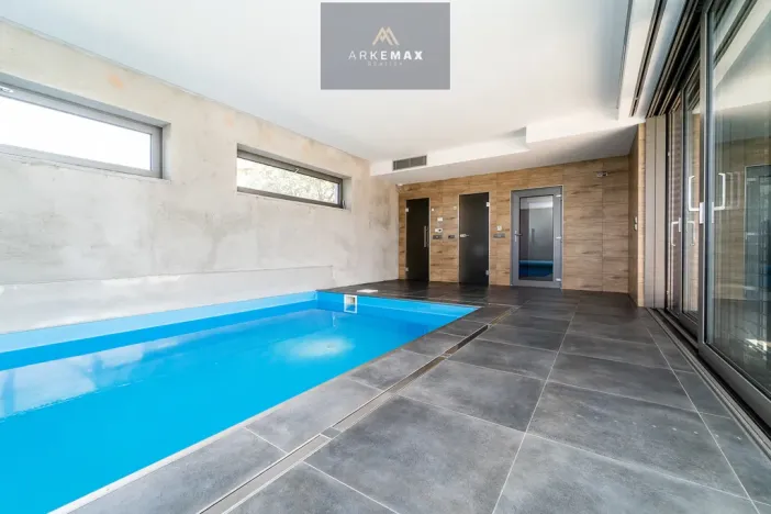 Prodej rodinného domu, Žabeň, 410 m2