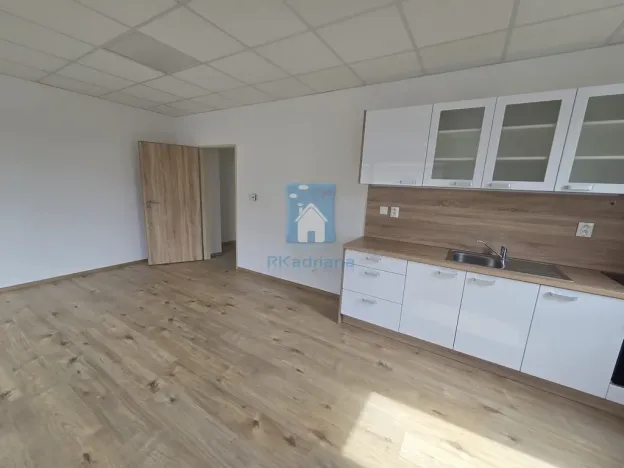 Pronájem bytu 2+kk, Plzeň, Tisová, 67 m2