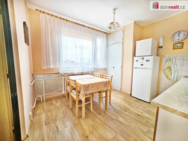 Pronájem bytu 2+1, Lovosice, Osvoboditelů, 52 m2