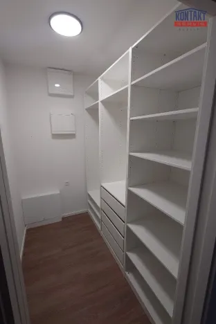 Pronájem bytu 2+kk, České Budějovice, Jeronýmova, 55 m2