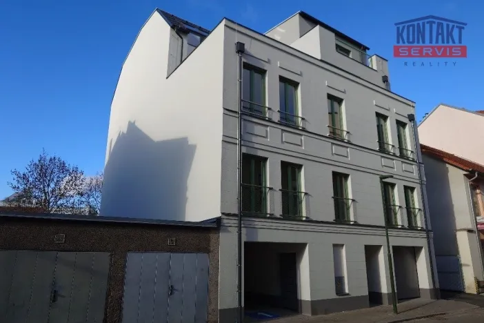 Pronájem bytu 2+kk, České Budějovice, Jeronýmova, 55 m2