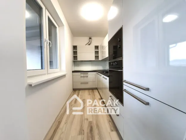 Pronájem bytu 2+kk, Olomouc, Matěje z Janova, 60 m2