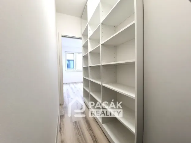 Pronájem bytu 2+kk, Olomouc, Matěje z Janova, 60 m2