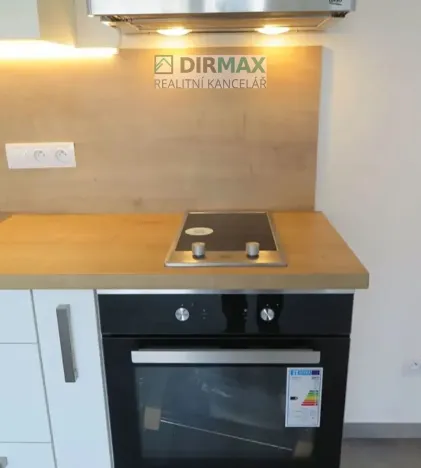 Pronájem bytu 1+kk, Plzeň, Radyňská, 33 m2