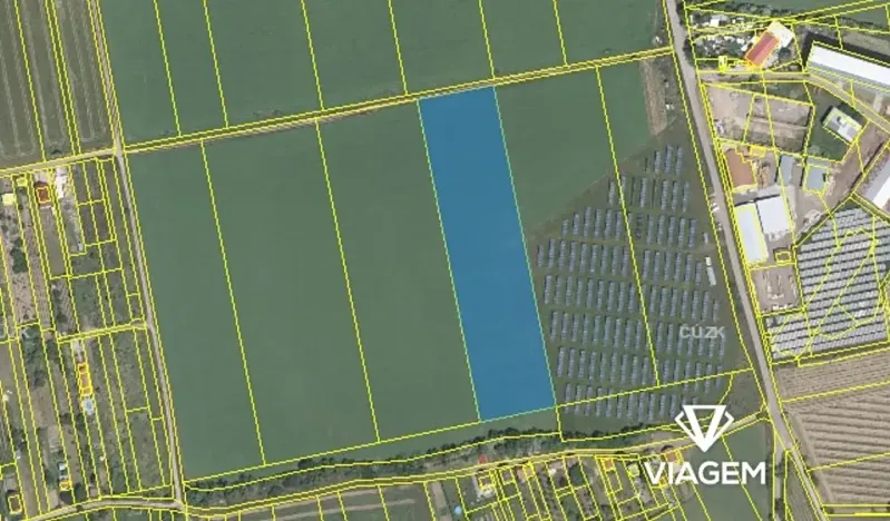 Prodej podílu pole, Znojmo, 2566 m2