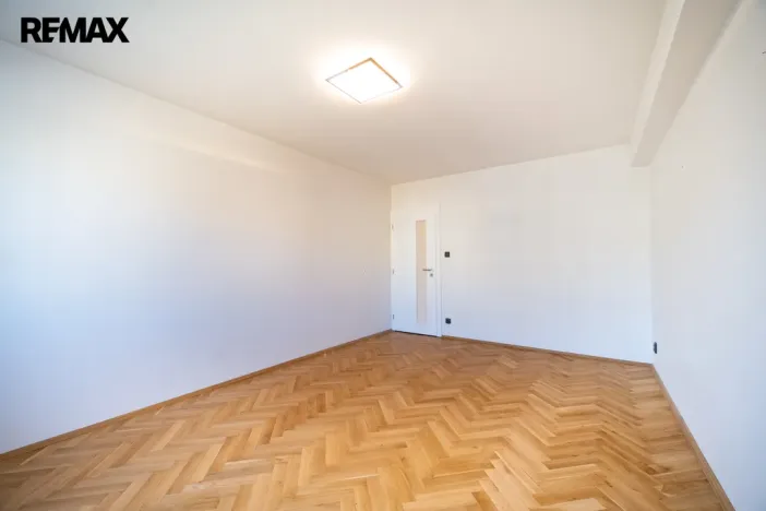 Pronájem bytu 2+1, Praha - Strašnice, Mrštíkova, 67 m2