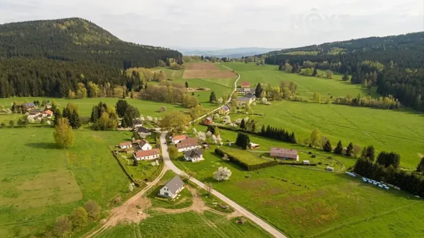 Prodej rodinného domu, Horní Stropnice, 360 m2