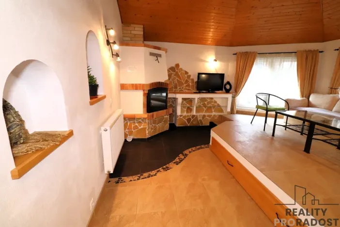 Pronájem bytu 1+kk, Želešice, 24. dubna, 77 m2