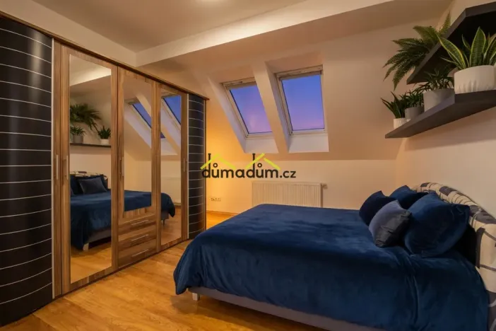 Prodej rodinného domu, Praha, Gallašova, 450 m2