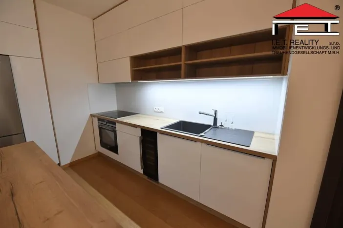 Pronájem bytu 4+kk, Ostrava - Moravská Ostrava, Na Prádle, 111 m2