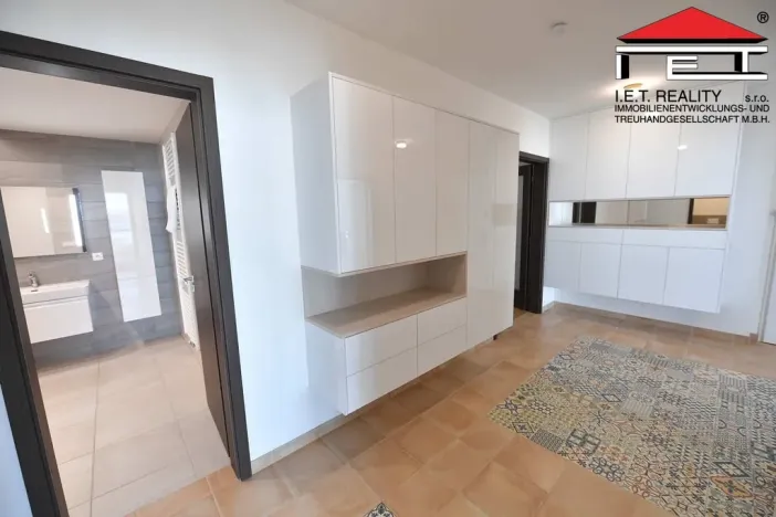 Pronájem bytu 4+kk, Ostrava - Moravská Ostrava, Na Prádle, 111 m2