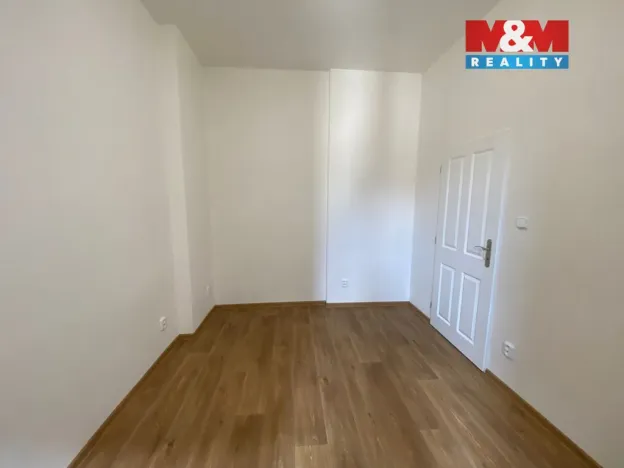 Pronájem bytu 3+1, Děčín - Děčín IV-Podmokly, 80 m2