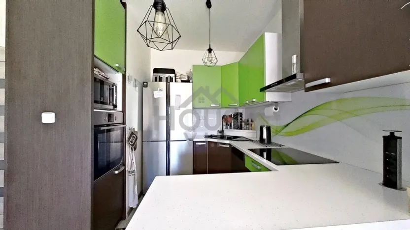 Prodej bytu 3+kk, Polerady, 85 m2