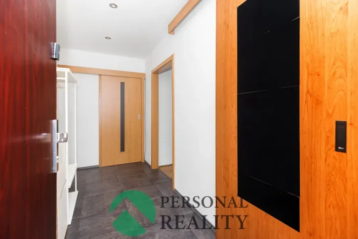 Prodej bytu 2+kk, Pardubice, Sladkovského, 58 m2