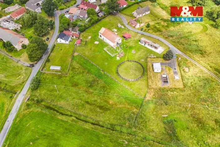 Prodej zemědělského objektu, Křižovatka, 240 m2