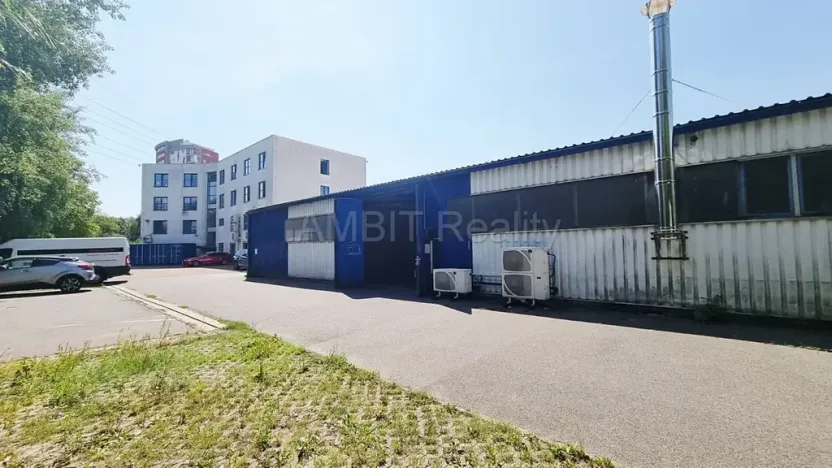 Pronájem výrobních prostor, Praha, Poděbradská, 250 m2