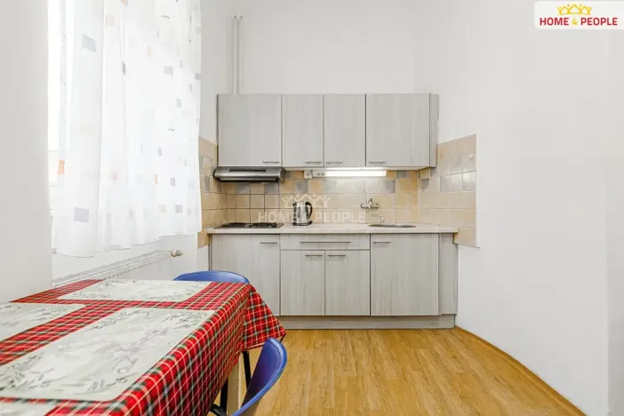 Prodej restaurace, Karlovy Vary, Merklínská, 700 m2