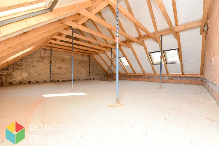 Prodej rodinného domu, Králův Dvůr - Křižatky, 127 m2