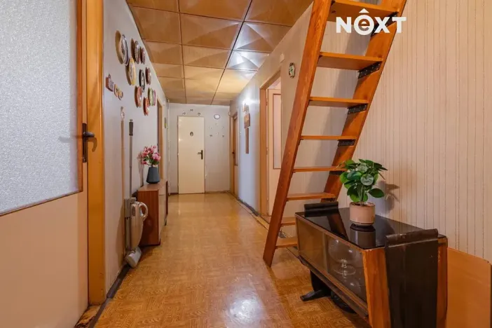 Prodej bytu 3+1, Karlovy Vary, I. P. Pavlova, 95 m2